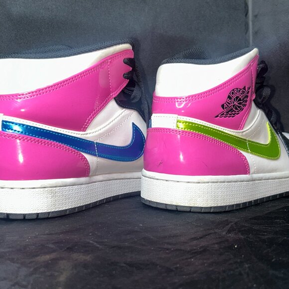 Nike Air Jordan 1 Mid SE GS “Cyber Active Fuchsia” – Mens Size 10 - Picture 5 of 7